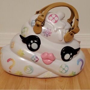 Poopsie poieh puietton White Poop-Shaped Handbag with Pastel Accents
